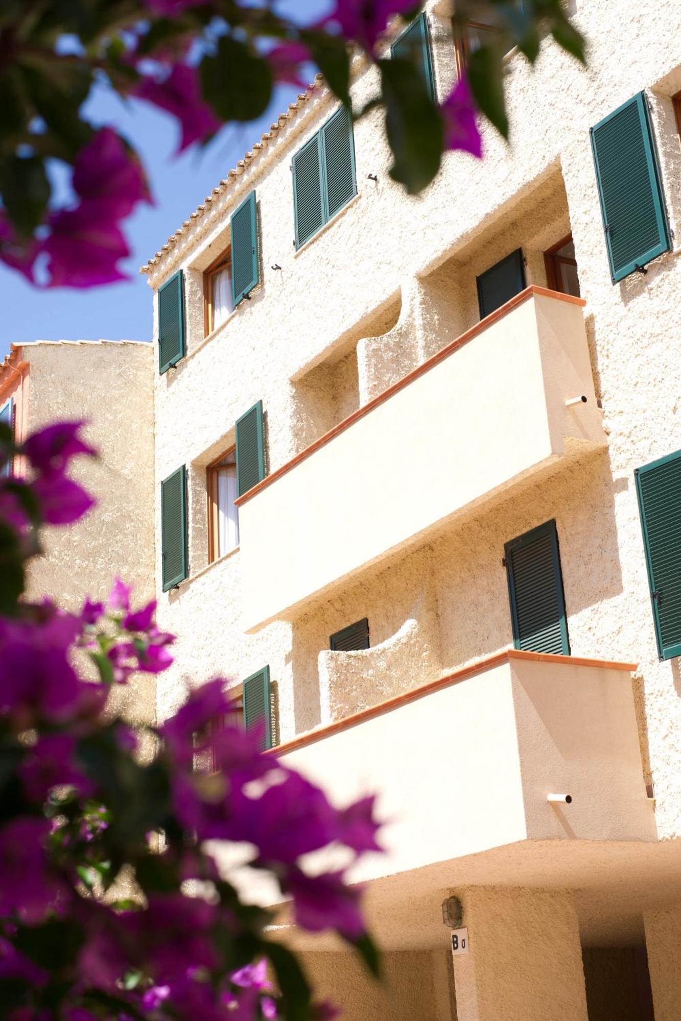 Blu Baita La Maddalena  Ngoại thất bức ảnh