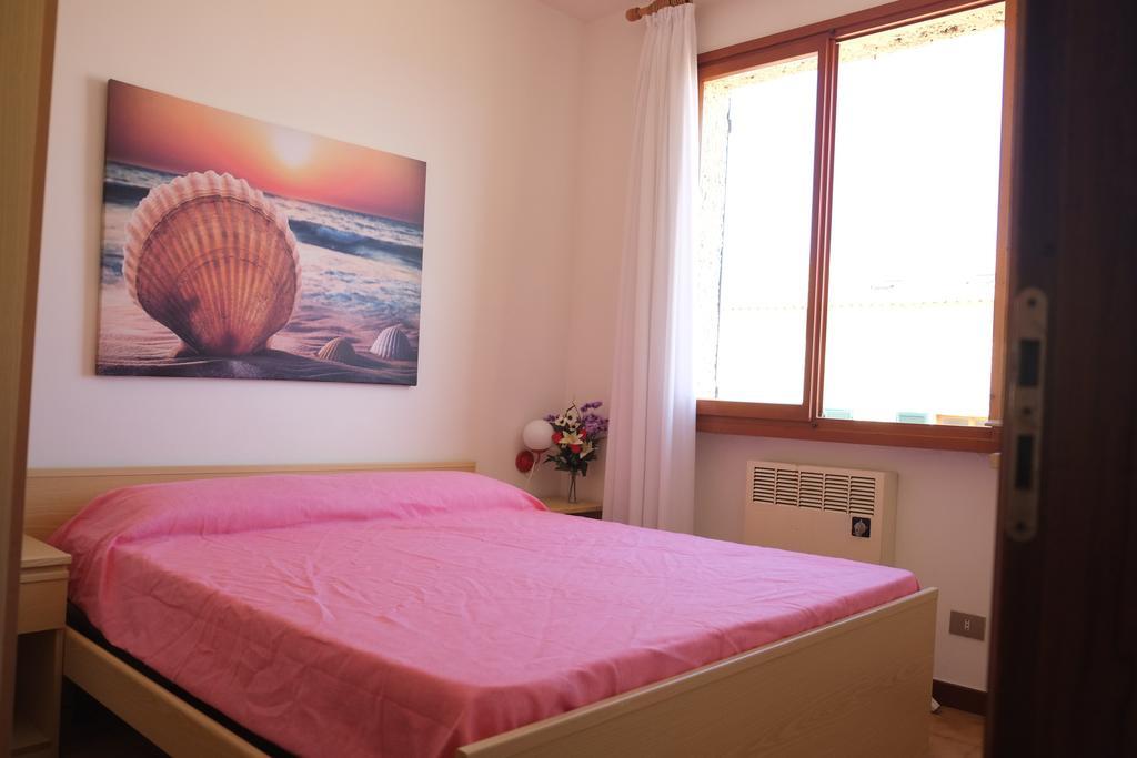 Blu Baita La Maddalena  Ngoại thất bức ảnh