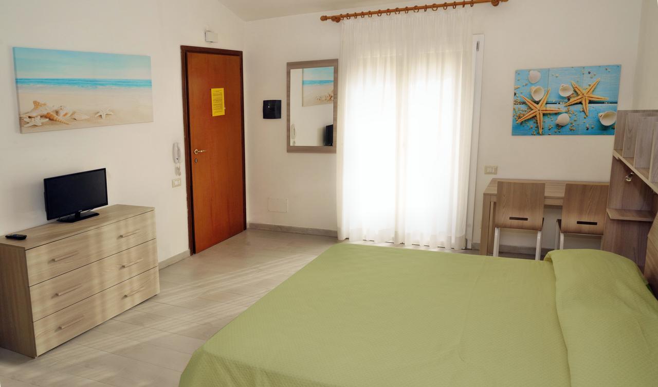 Blu Baita La Maddalena  Ngoại thất bức ảnh